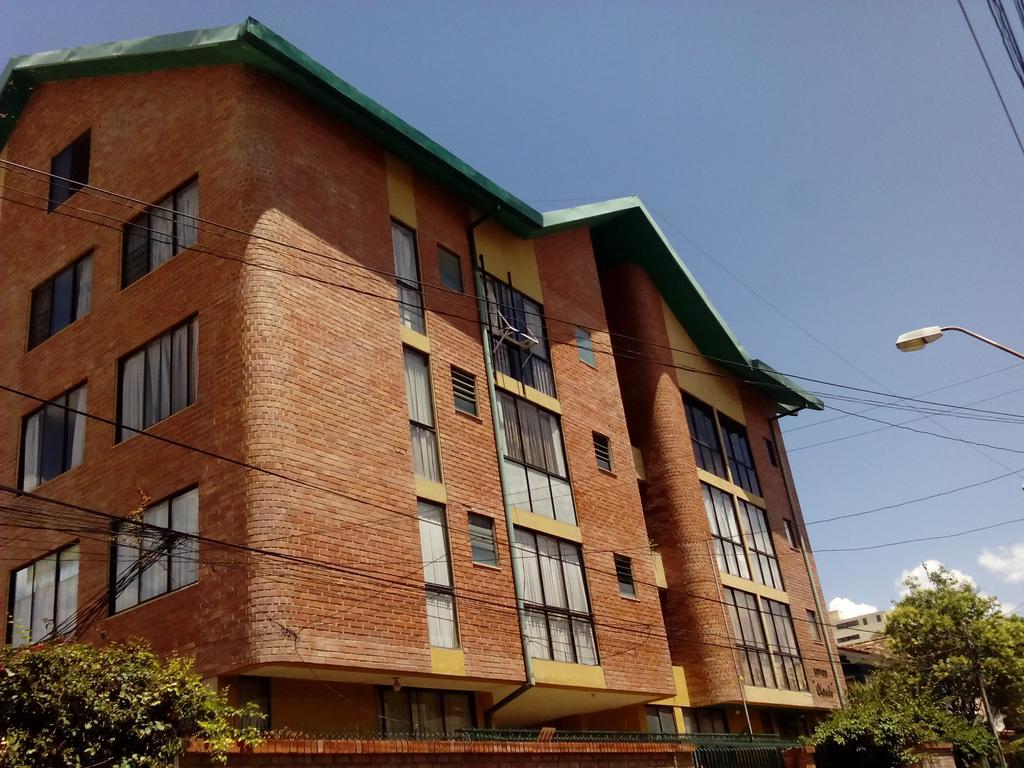 Apartamentos Sercan Cochabamba Chambre photo